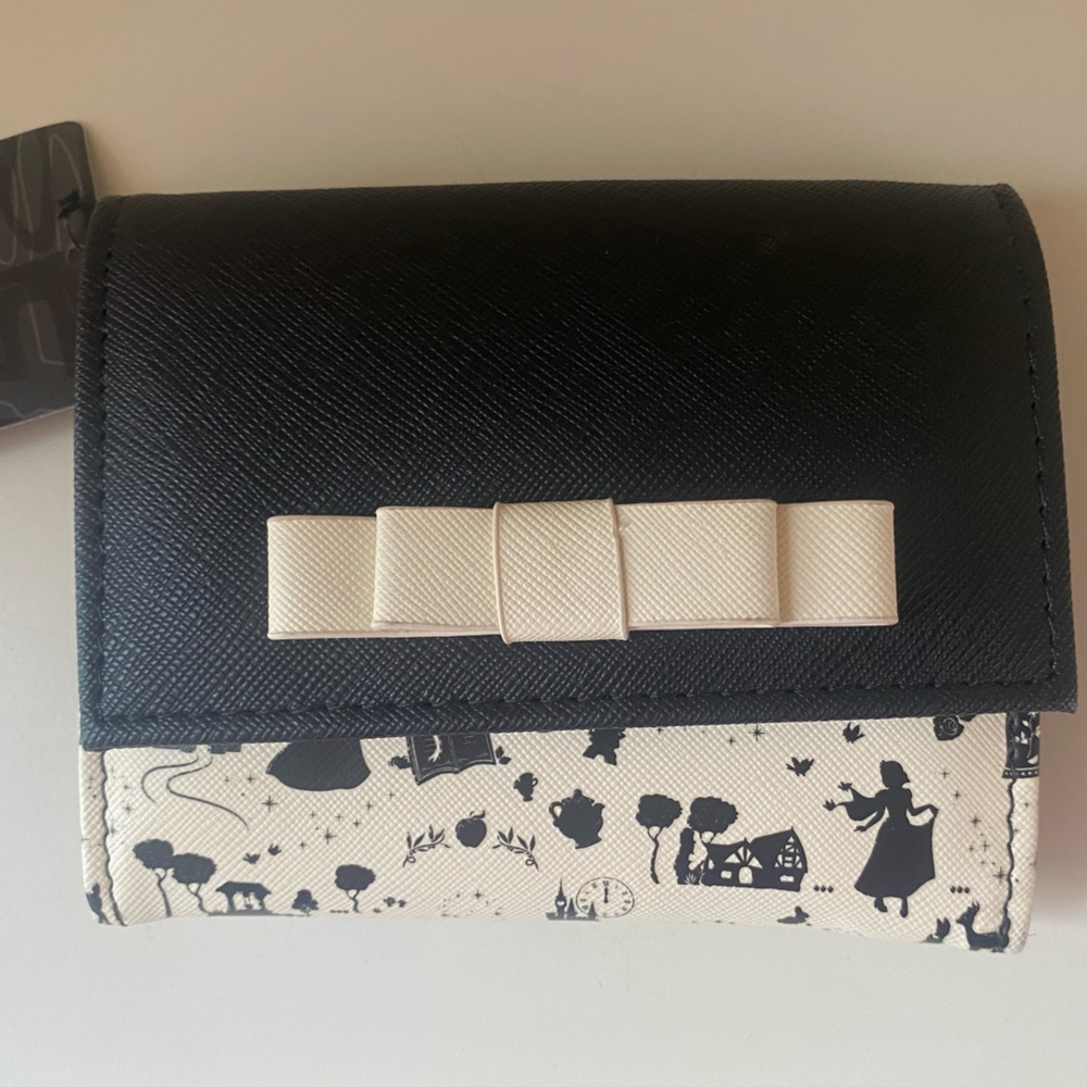 Loungefly Disney Princess Silhouette Wallet
